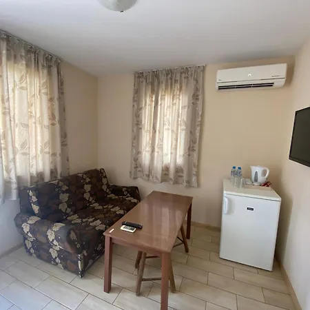 Gloria Houses-free Parking 3*