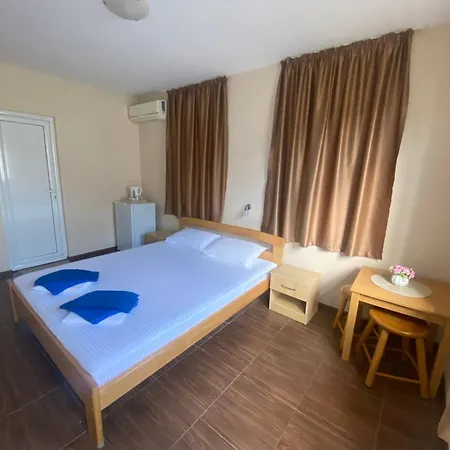 Gloria Houses-free Parking Konukevi 3*